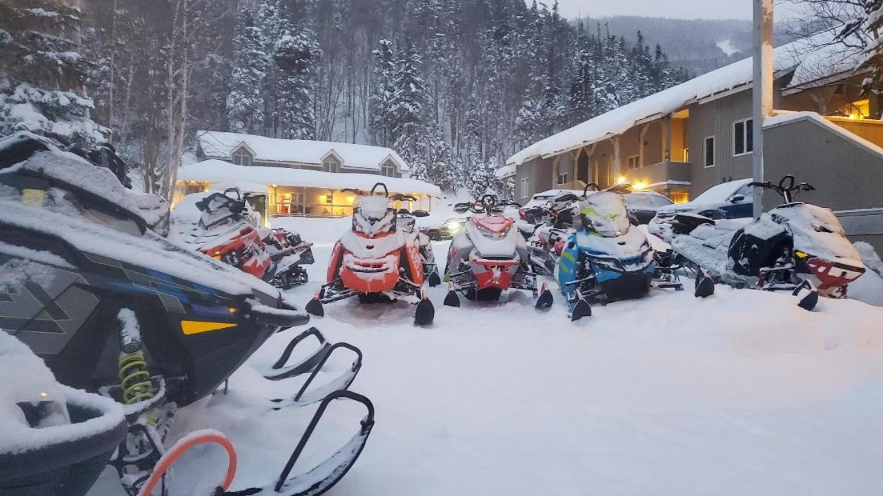 Marblewood Village Resort Steady Brook Eksteriør bilde
